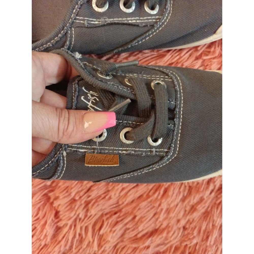 Women's Blowfish Denim Look Distressed Multicolored Back Slip On Shoes Size 7.5 - Picture 4 of 8